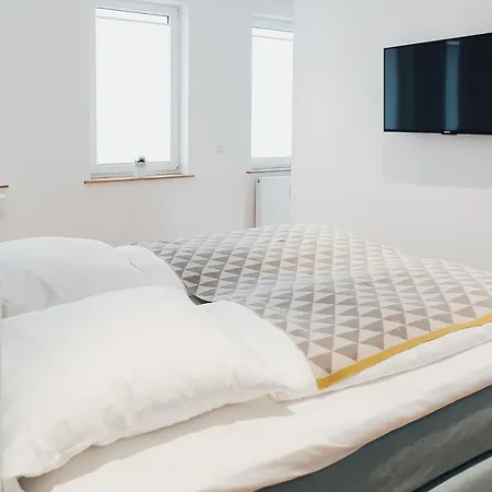 Louis & Louise Penthouse I Digital Check In 4*